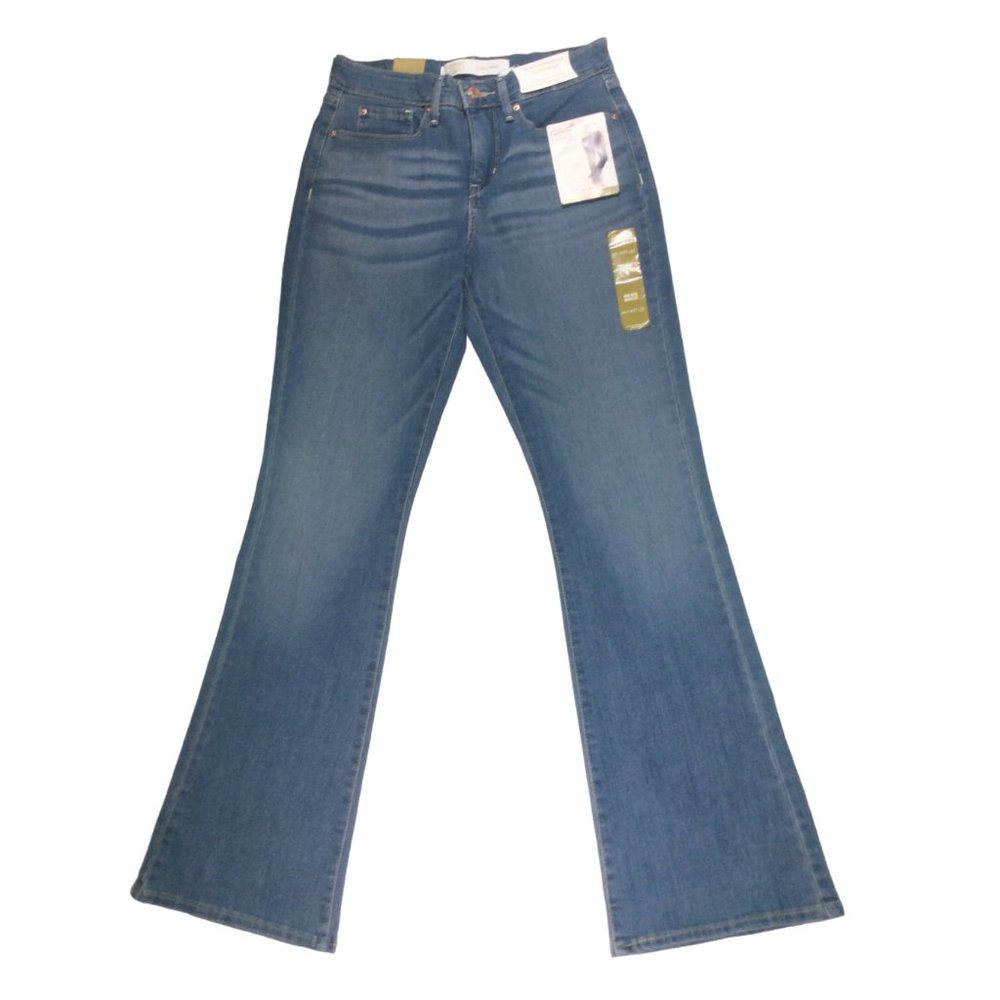 Signature by Levi Strauss Gold Label Totally Shaping Mid Rise Bootcut Jeans - 4M